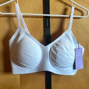 Brand new, white honey love bra with adjustable straps